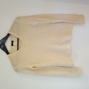 J Crew cashmere and merino wool boucle sweater cream size XS